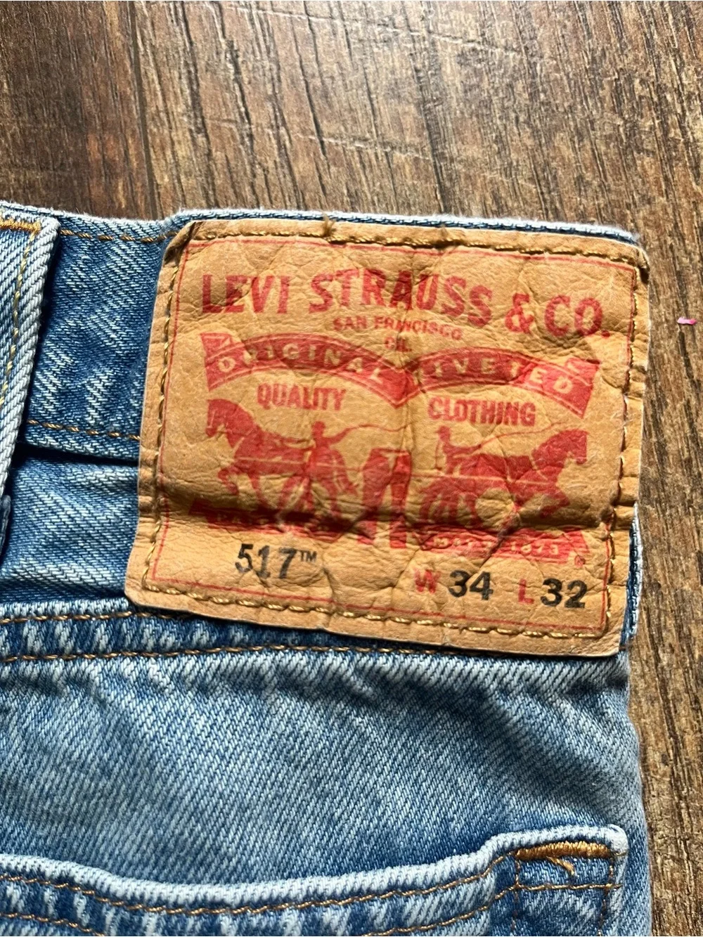 Levi’s 517 men’s bootcut Style # 005170225 jeans medium wash 34x32‎